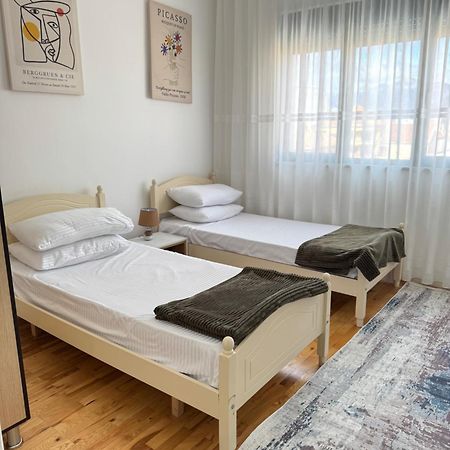 Sol Apartments - 2 Bedrooms Shkodër Exteriér fotografie