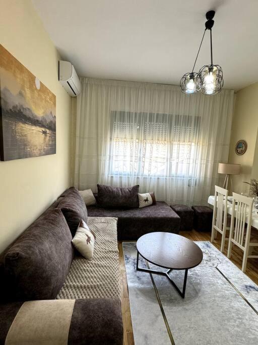 Sol Apartments - 2 Bedrooms Shkodër Exteriér fotografie